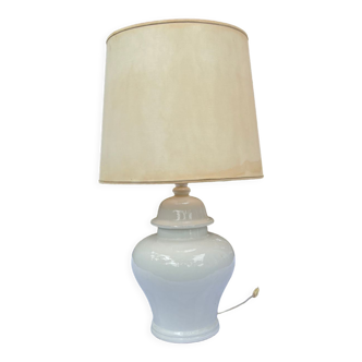 Table lamp