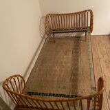 Rattan bed