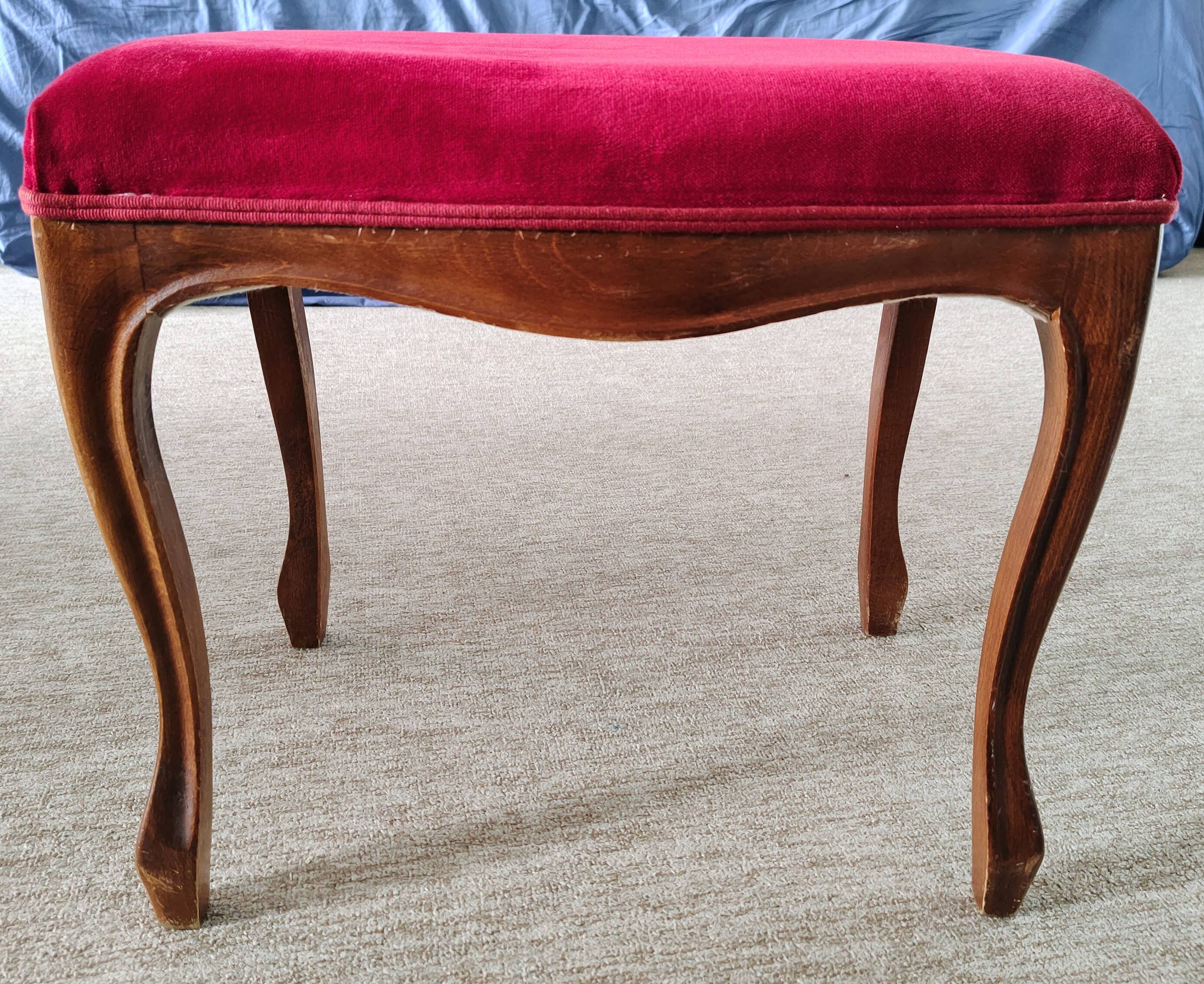 Tabouret / repose-pied