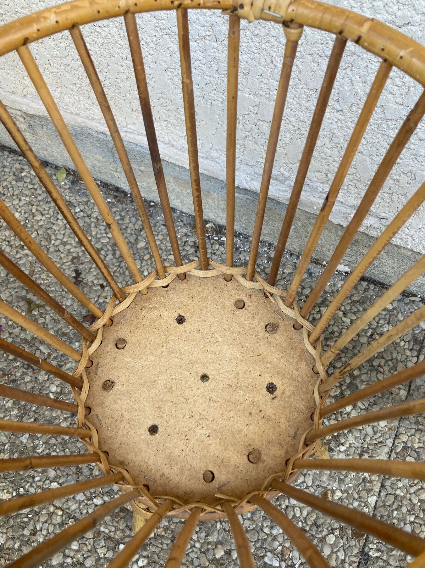 Vintage rattan worker