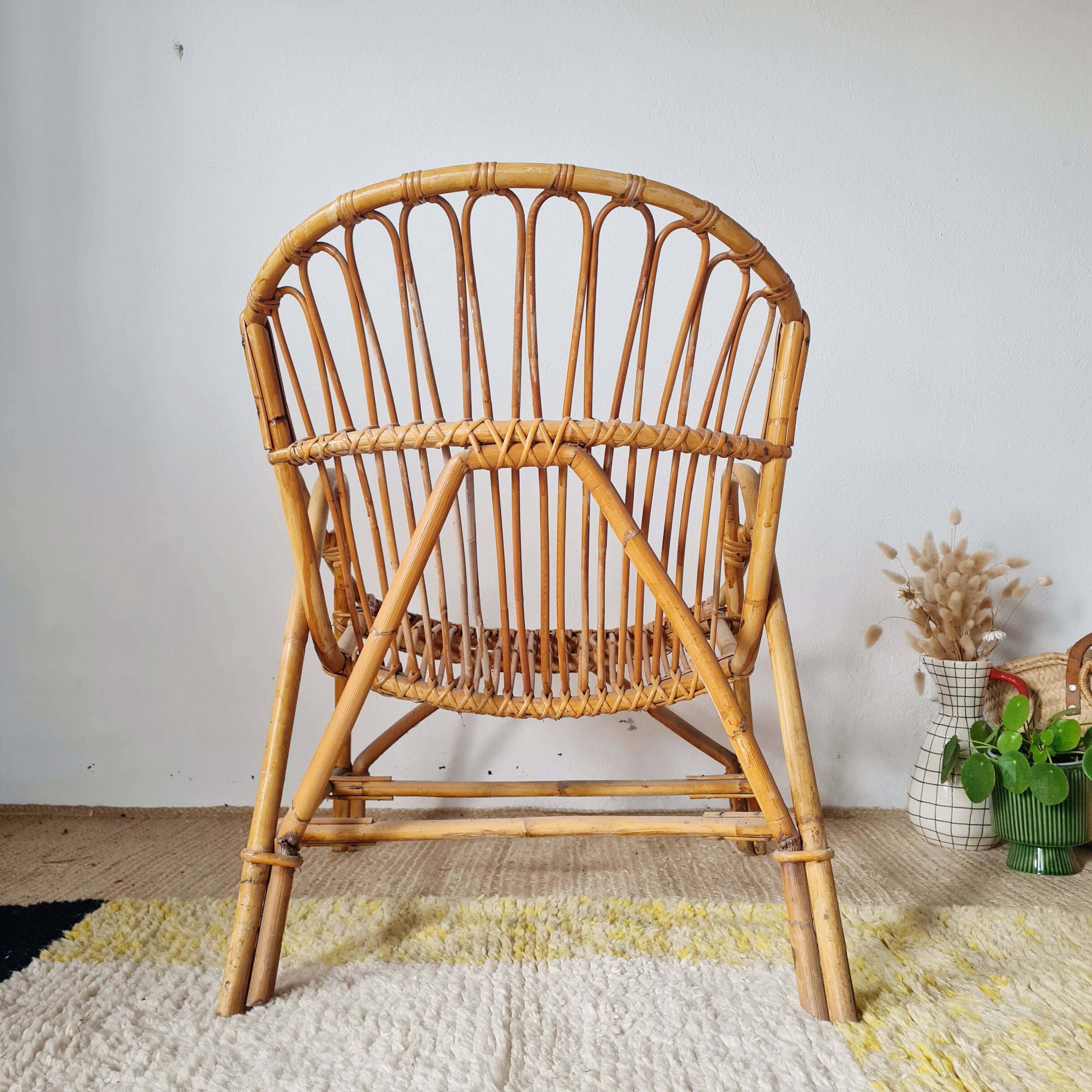 Vintage rattan basket chair – 1960s design