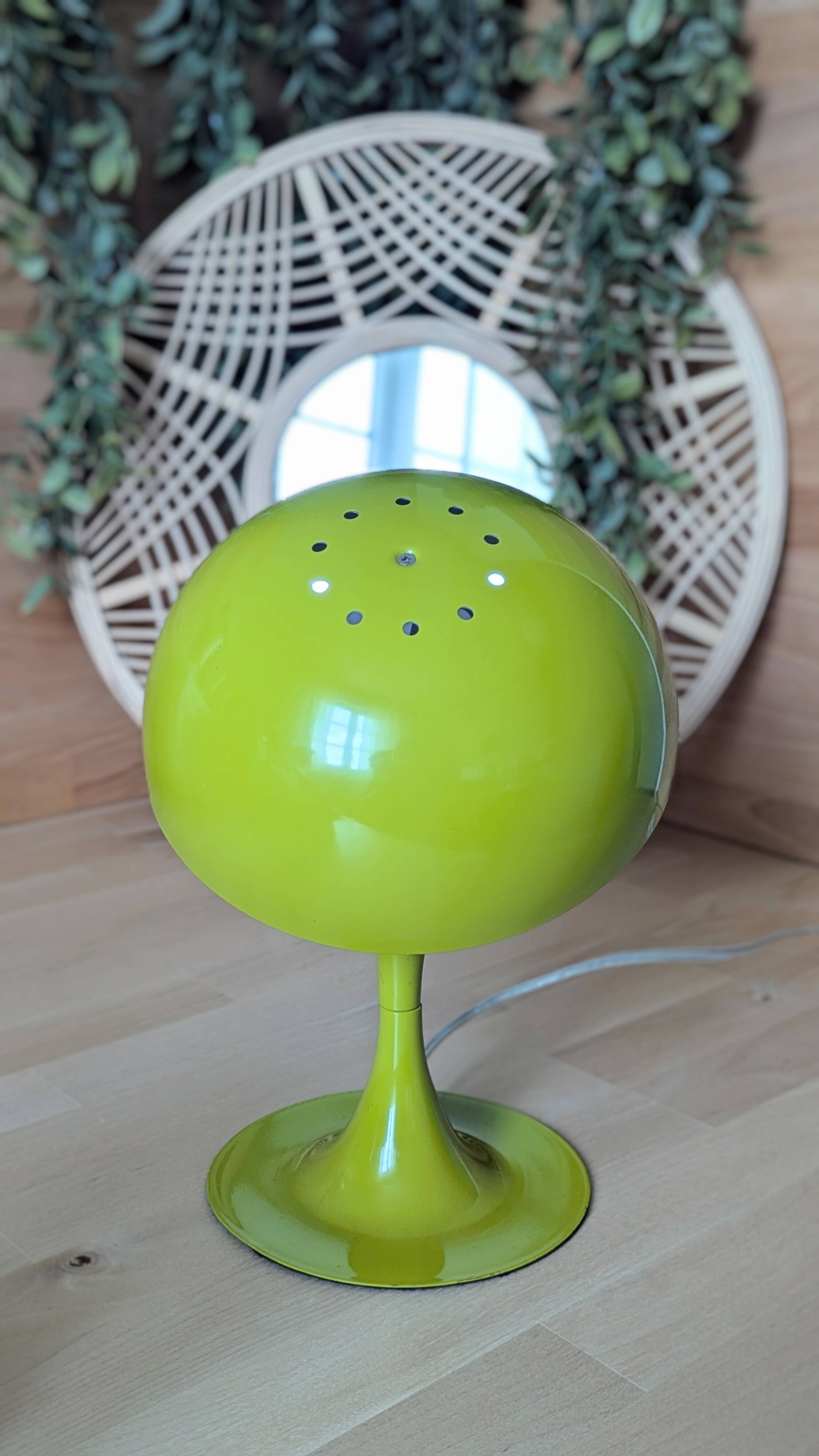Green mushroom lamp Mathias vintage (L-0251)