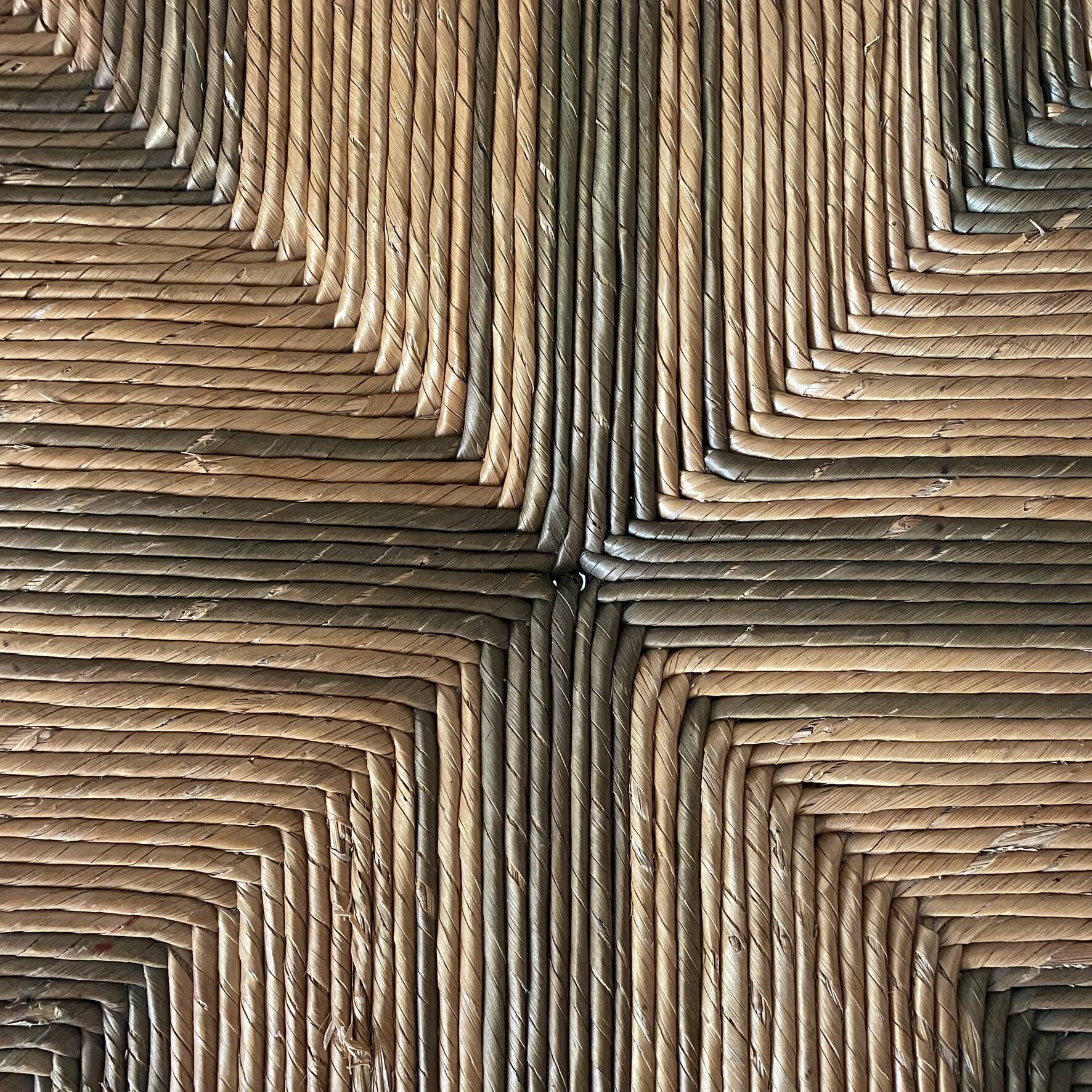 Corner chair in straw and turned wood, fireside chair.