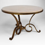 Table basse par Raymond Subes, fer forgé doré et marbre, France, circa 1935