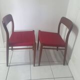 Paire de chaises modèle 75 Niels Otto Moller