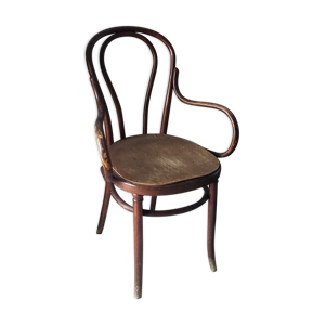 Fauteuil Fishel de bistro dans