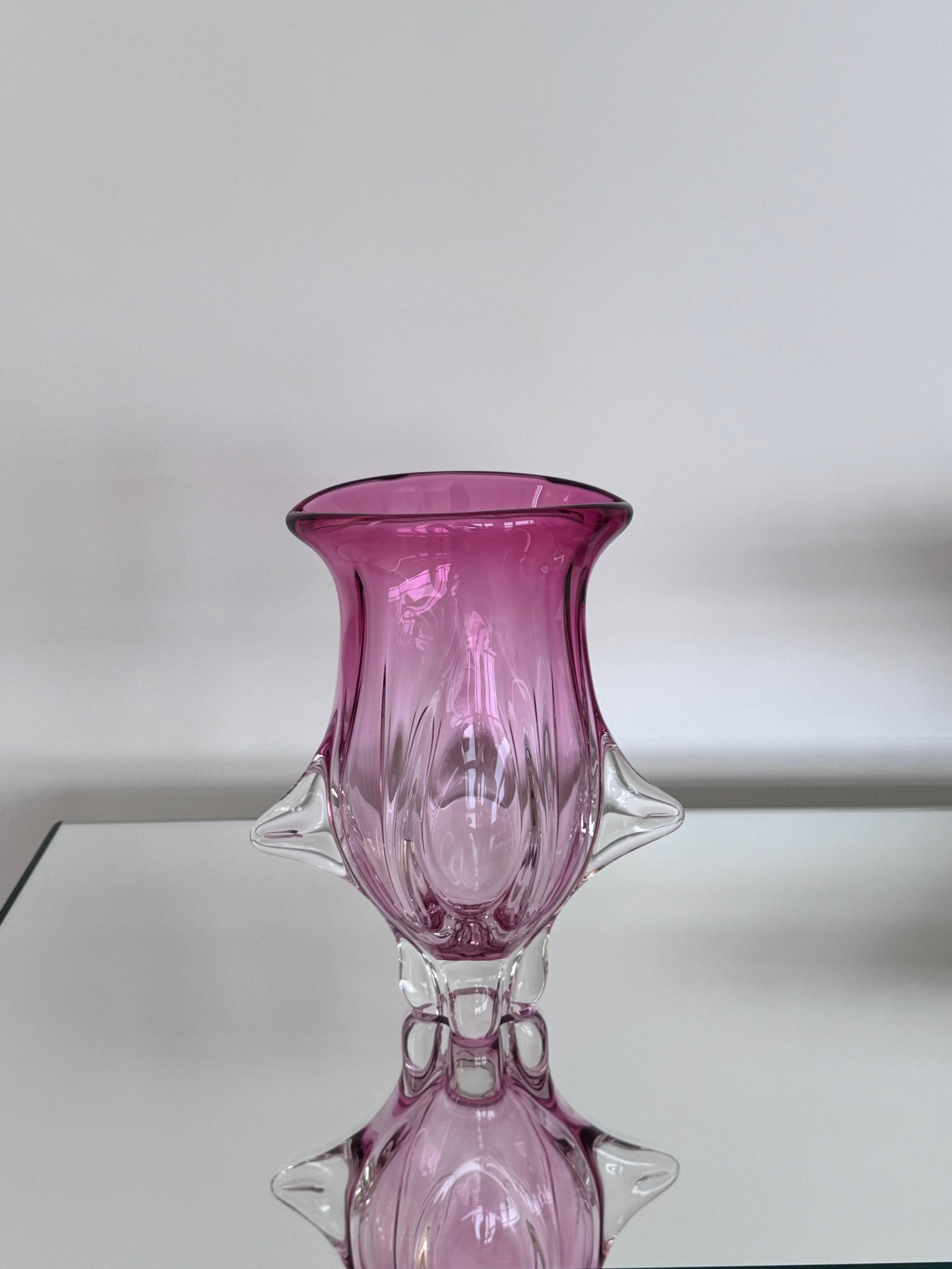Vase sculptural massif rose, Murano "Sommerso" Artenuove par Pustetto et Zanetti
