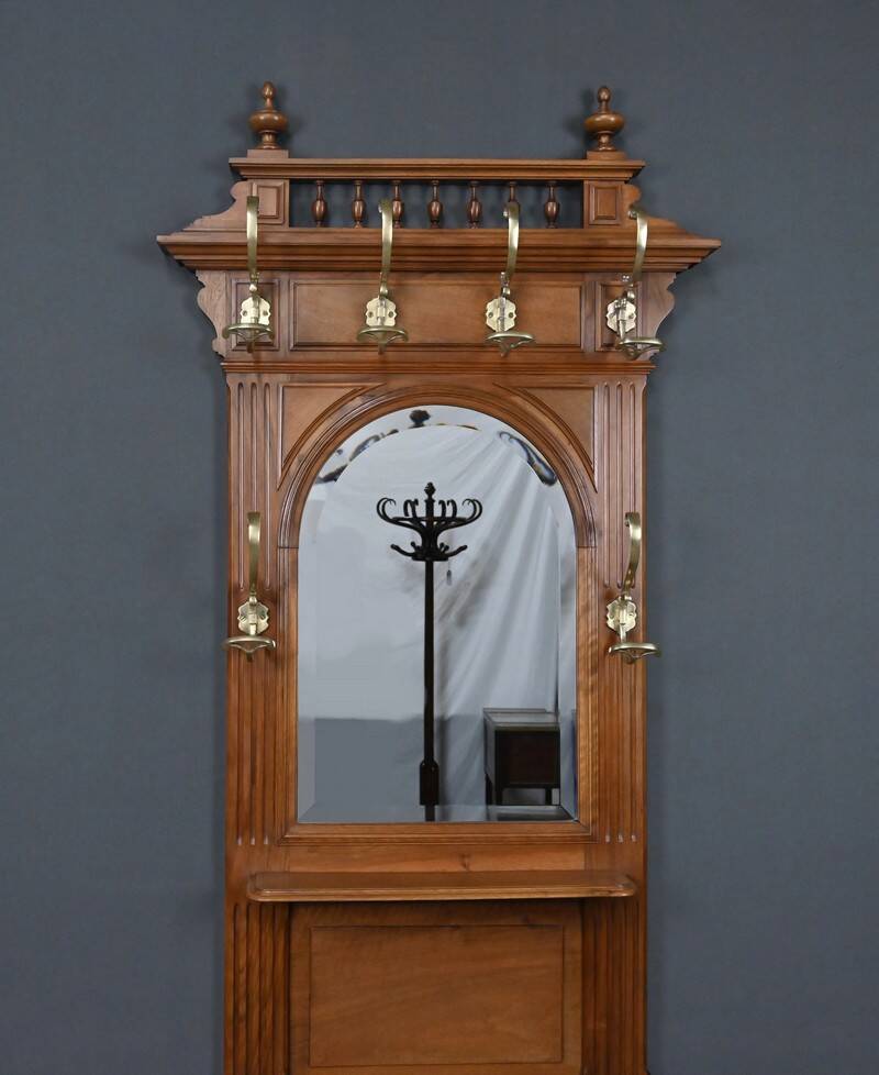 Vestiaire porte-manteaux en chêne – 1900