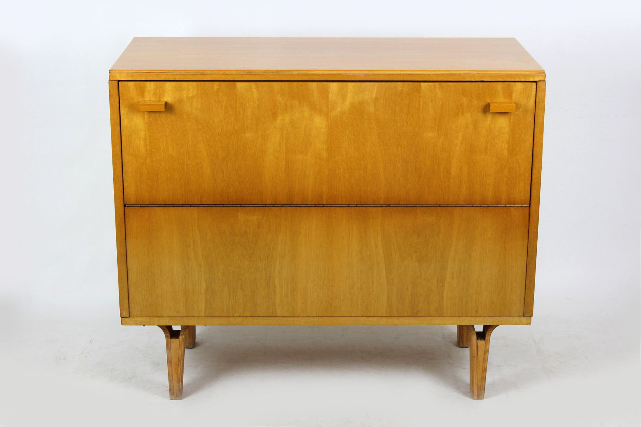 Vintage cabinet from Novy Domov, 1970s