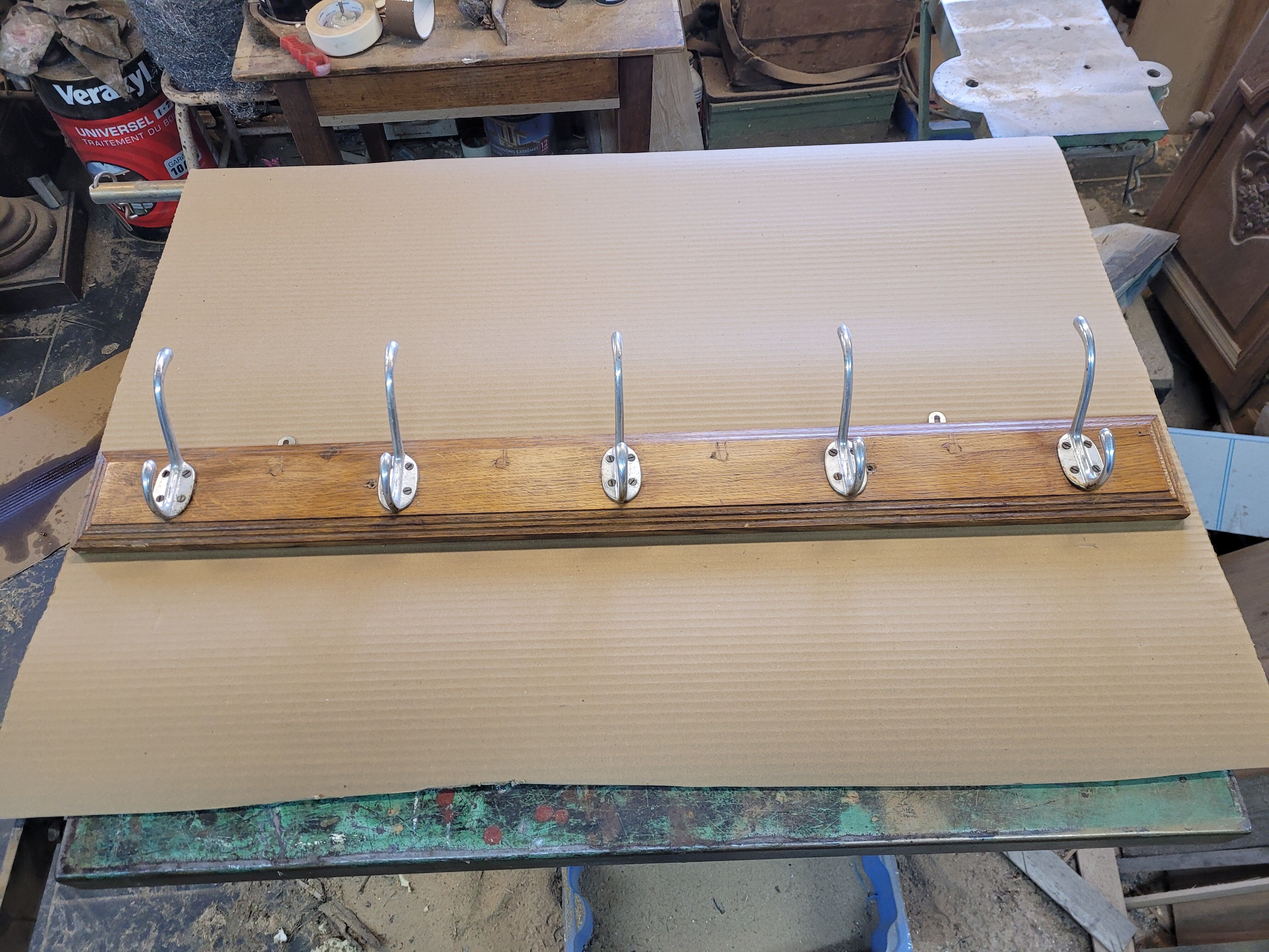 Wall coat racks with 5 hooks