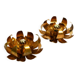 Pair of 70's gilded floral Regency wall or ceiling lamp with large leaves