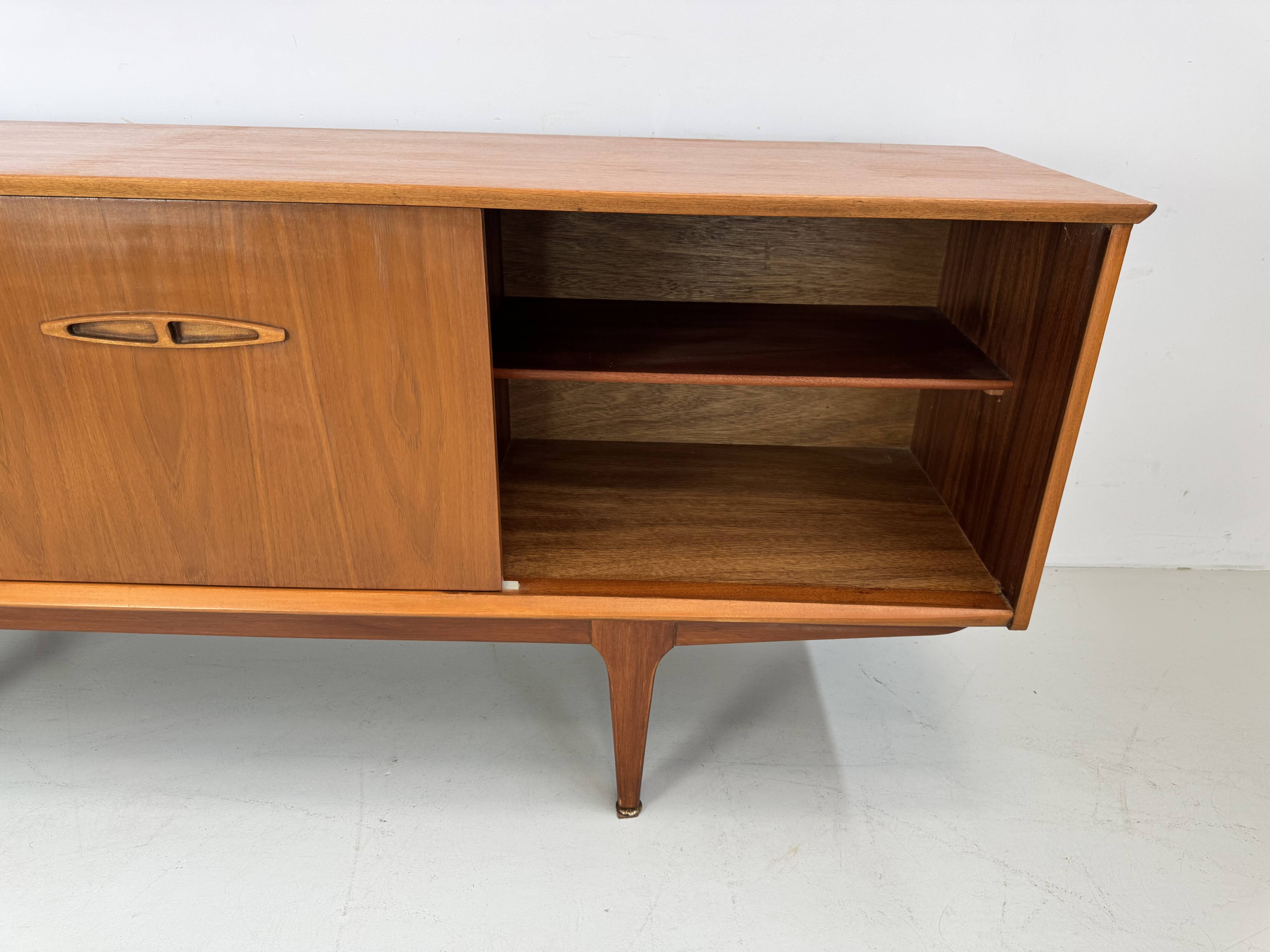 Buffet vintage par Jentique