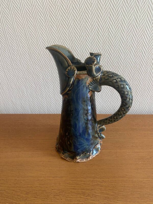 Ancienne carafe en gres émaillée art nouveau