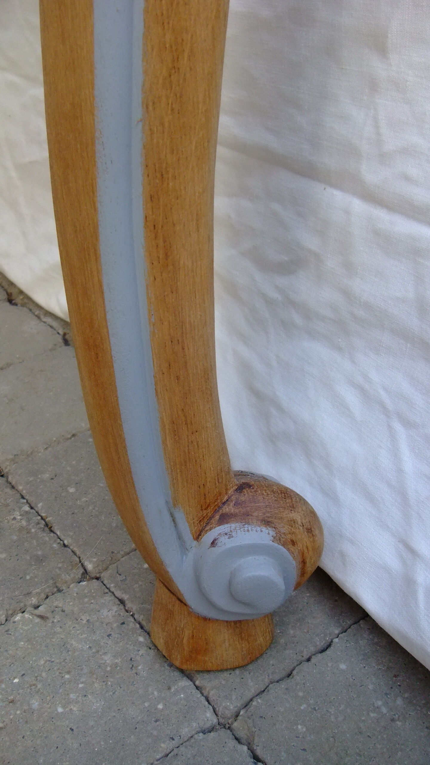 Italian table in clear chechen