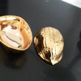 Nut-shaped box