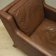 Fauteuil en cuir marron, design danois, années 1960, production: Danemark