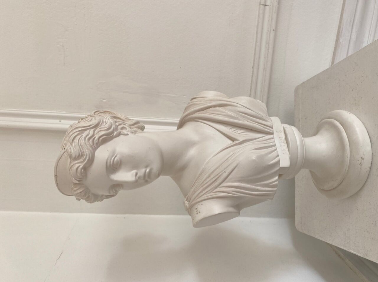 Buste de déesse grecque