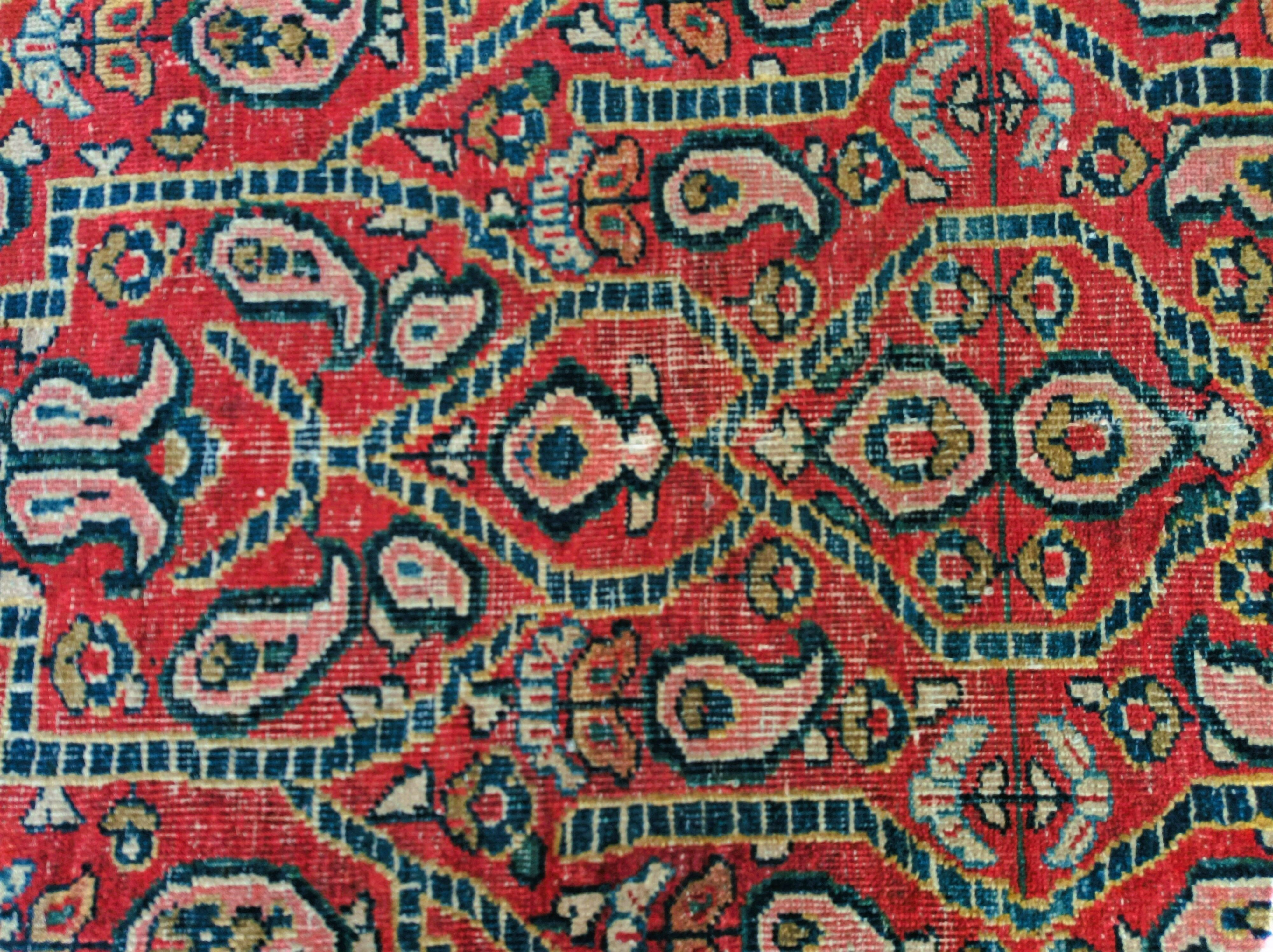 Hamedan carpet