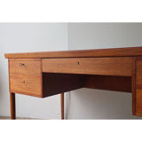 Danish Scandinavian teak desk circa 1960