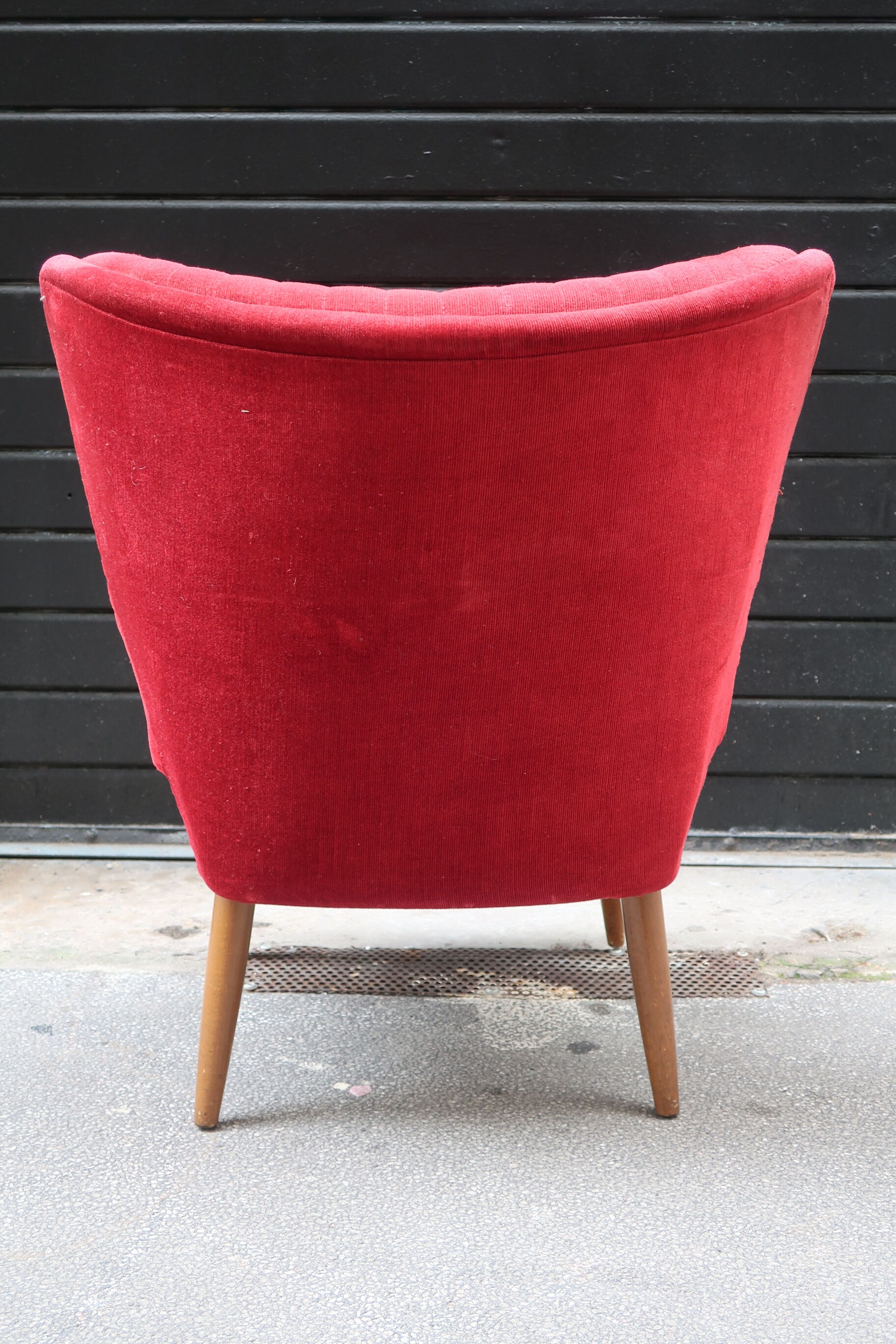 Armchair 60s vintage cocktail red velvet