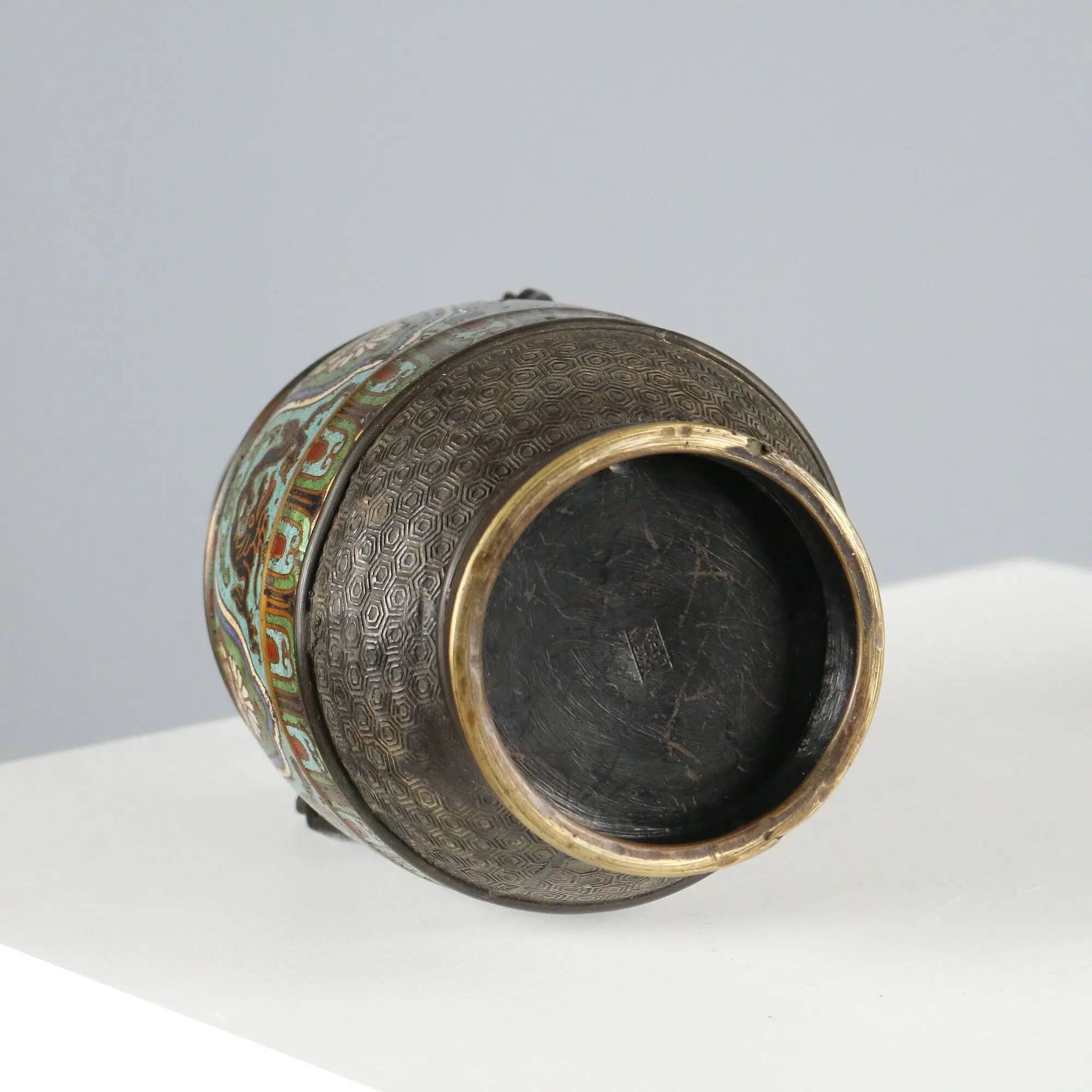 Antique cloisonné vase decorated in bronze, Japan, 19th century.