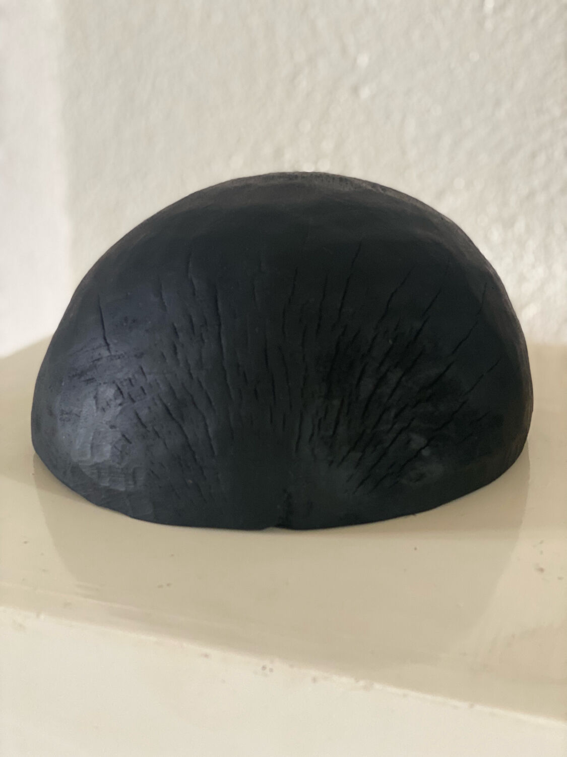 Black bowls made of néré wood