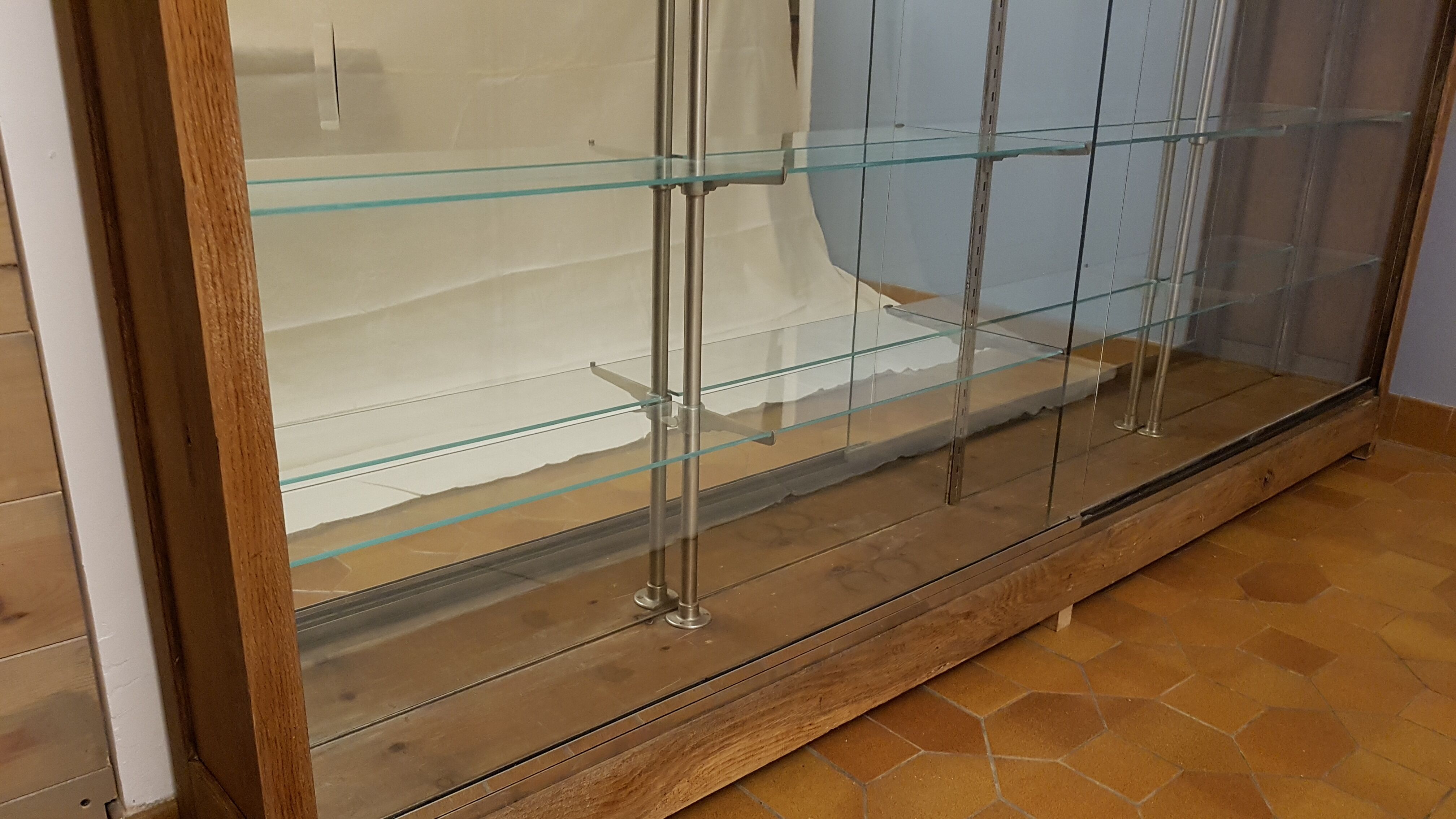 Former store showcase, 1960