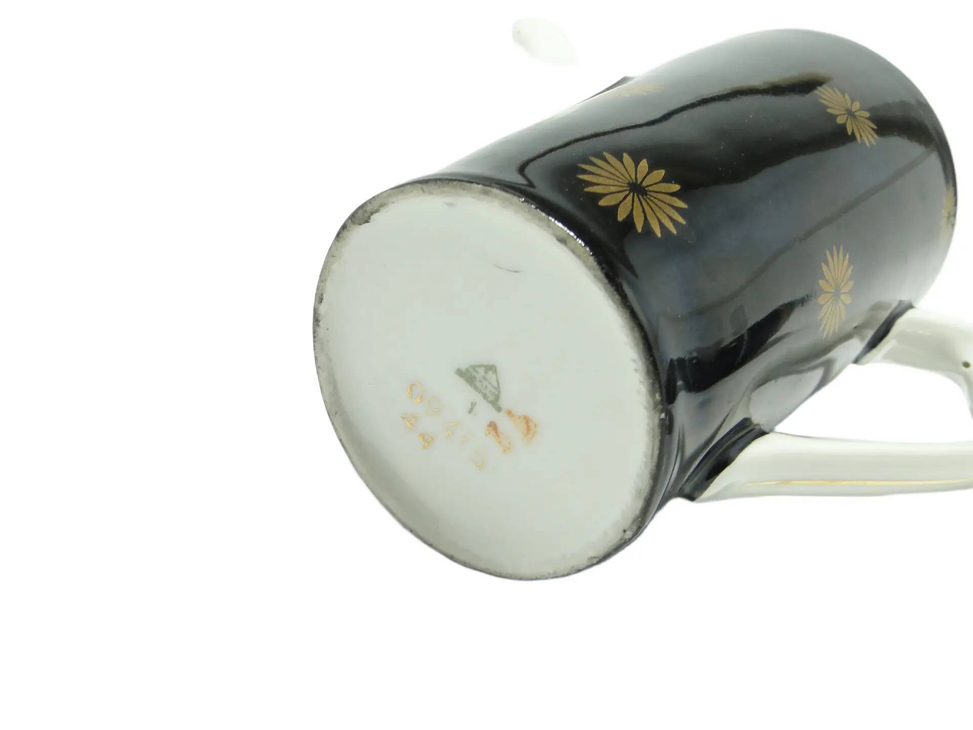 Mid-century modern coffee pot, porcelain, Chodzież, Poland, 1970s.