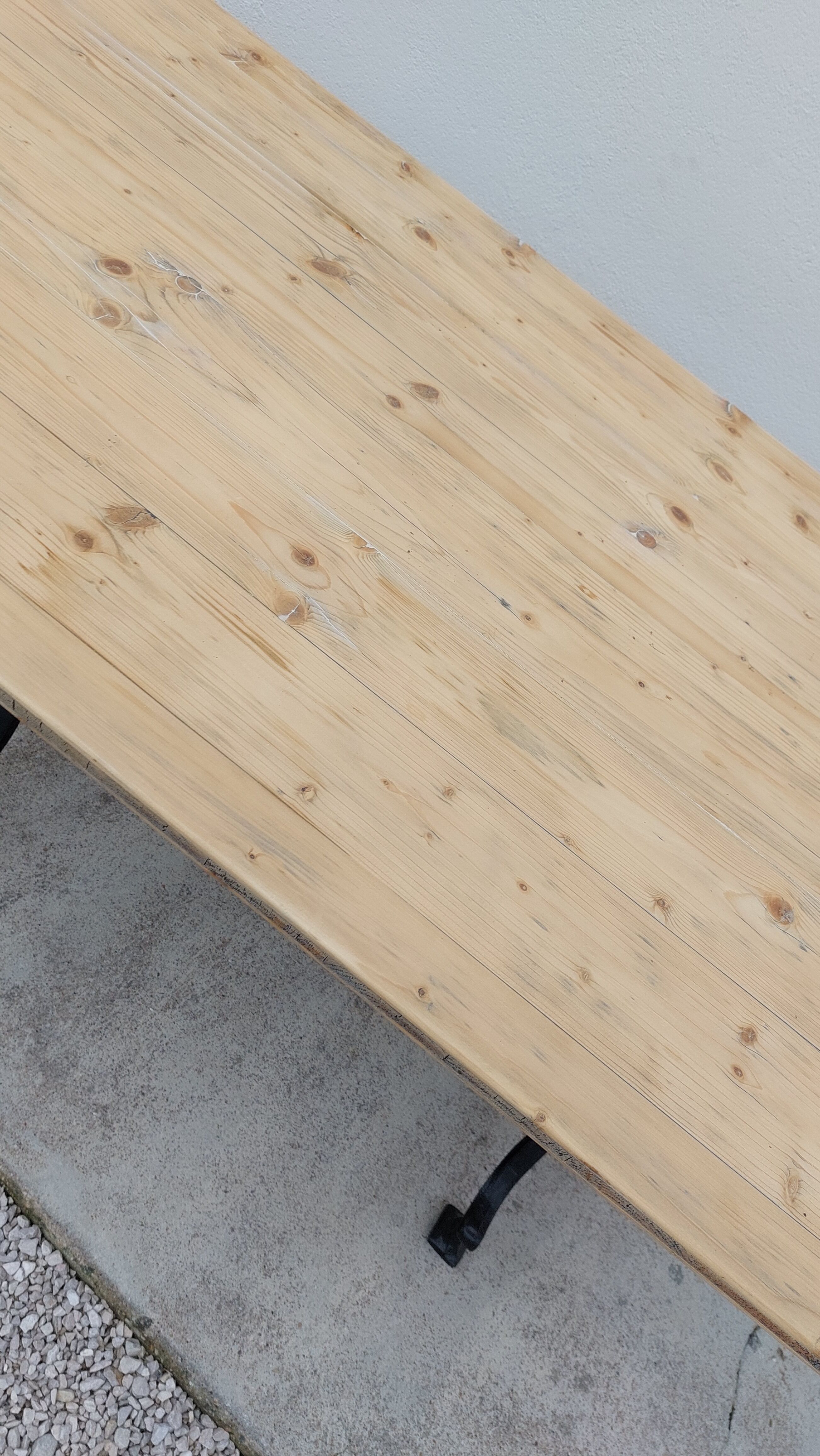 Table de restaurant bistrot en fonte -1m76