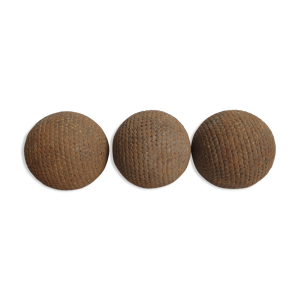 set de 3 boules cloutées