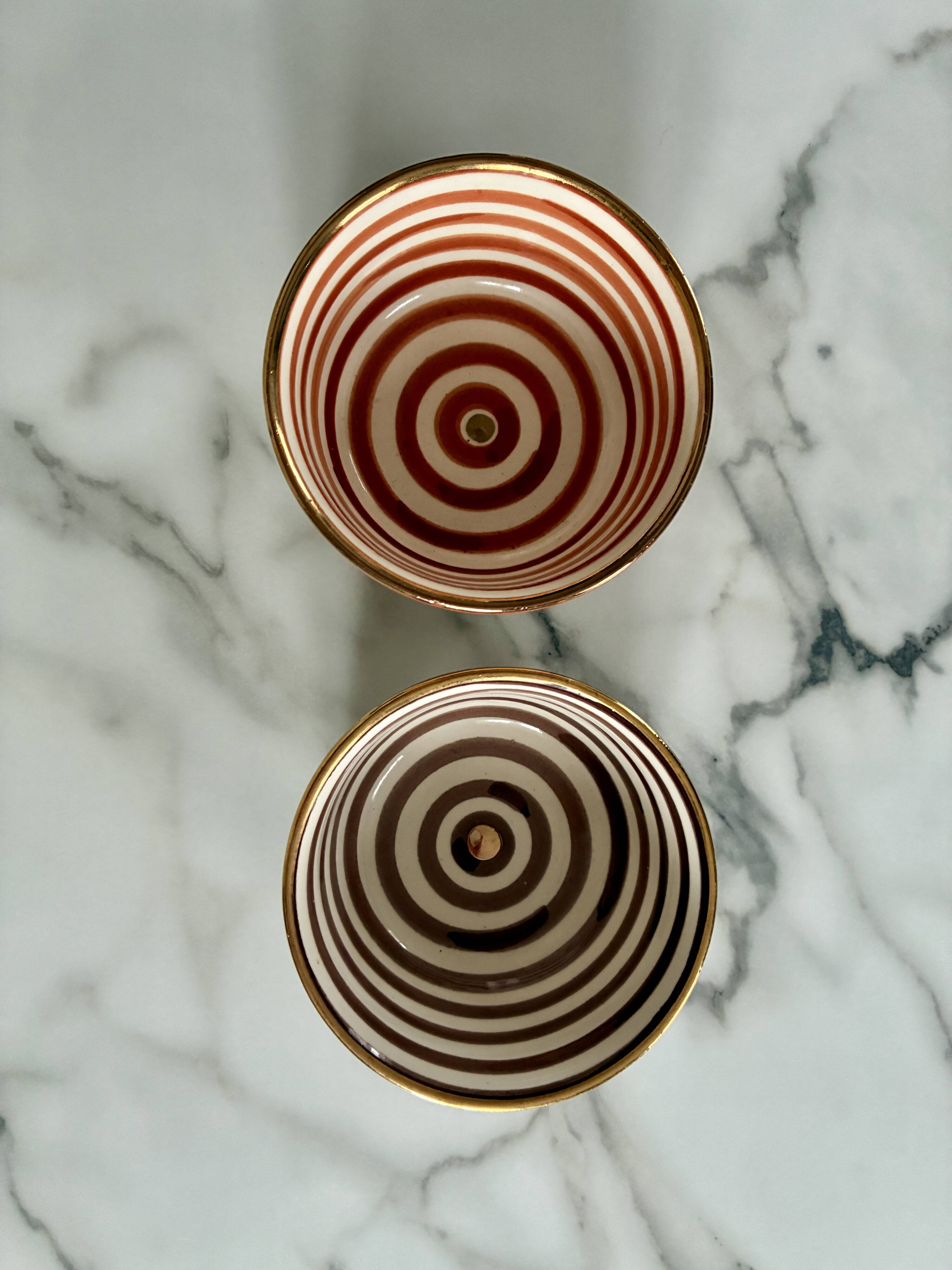 Set of 2 striped bowls