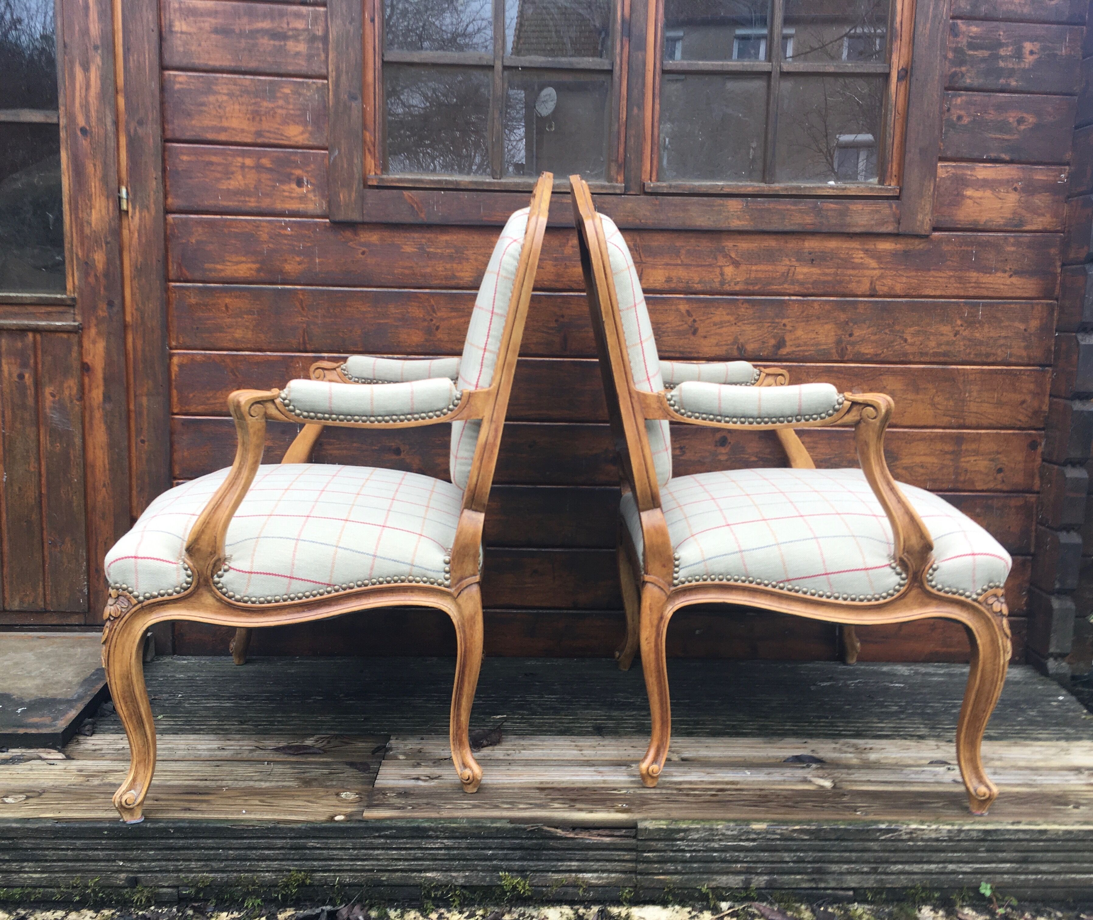 Pair of re-tapised Louis XV convertible chairs