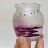 Ancien petit vase en cristal de bohême peint souvenir auvergne