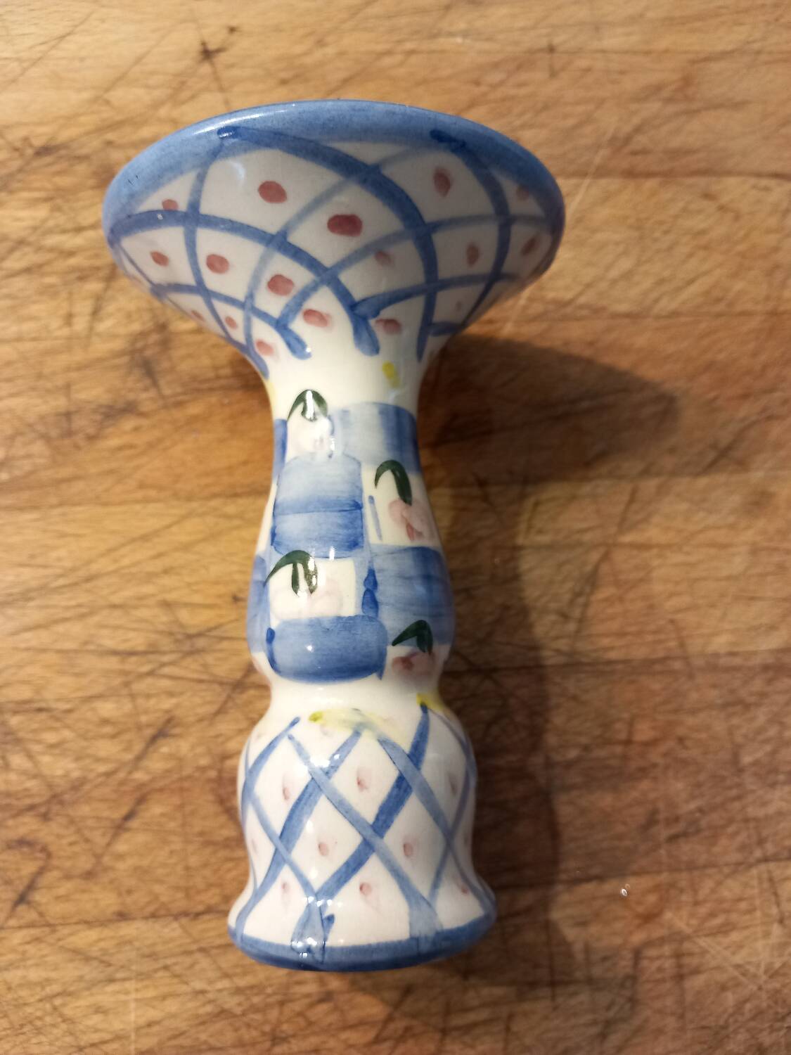 Ceramic candle holder
