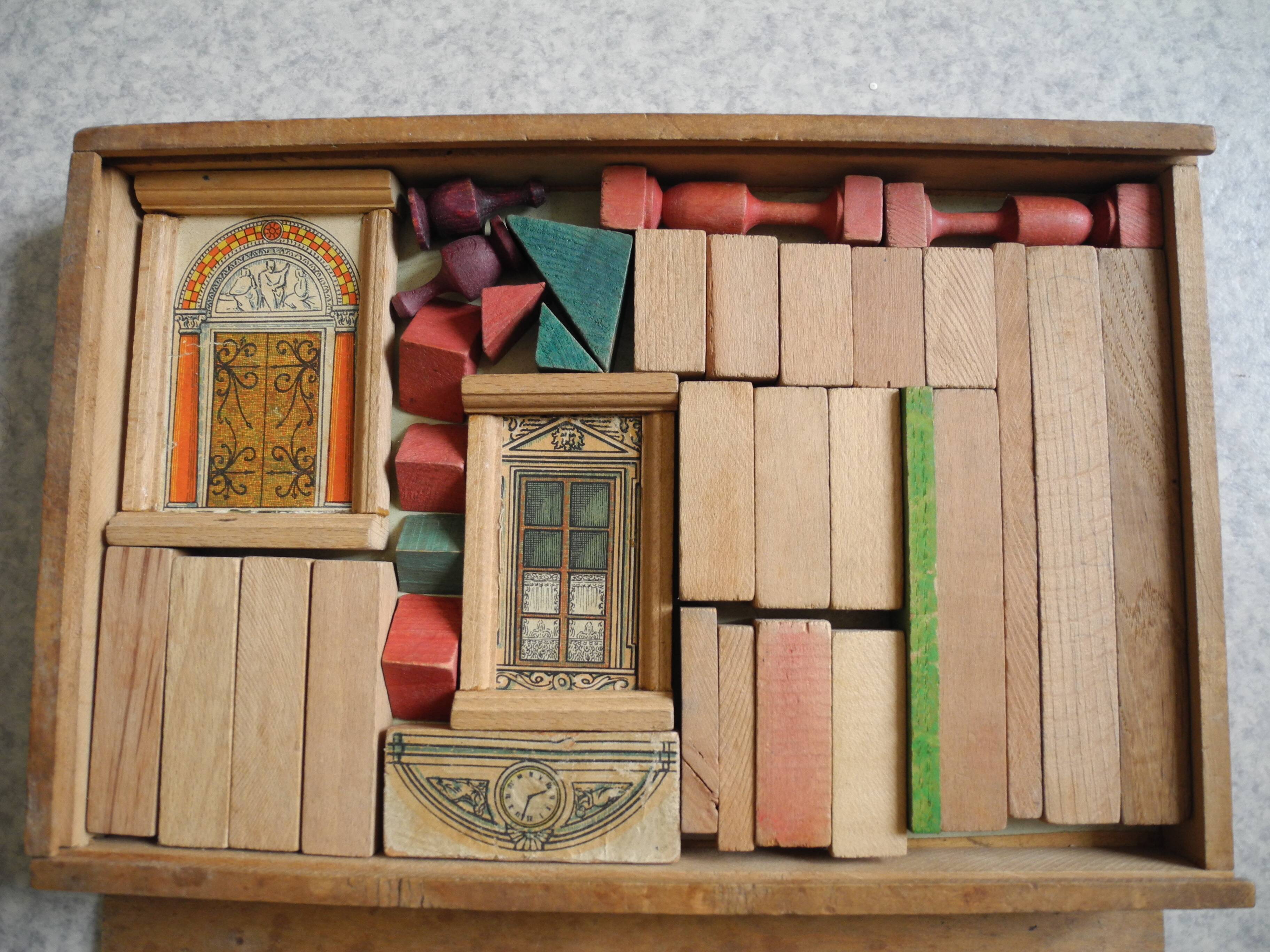 Old universal construction toy game
