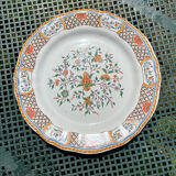 Composition of 4 flat earthenware plates, Gien
