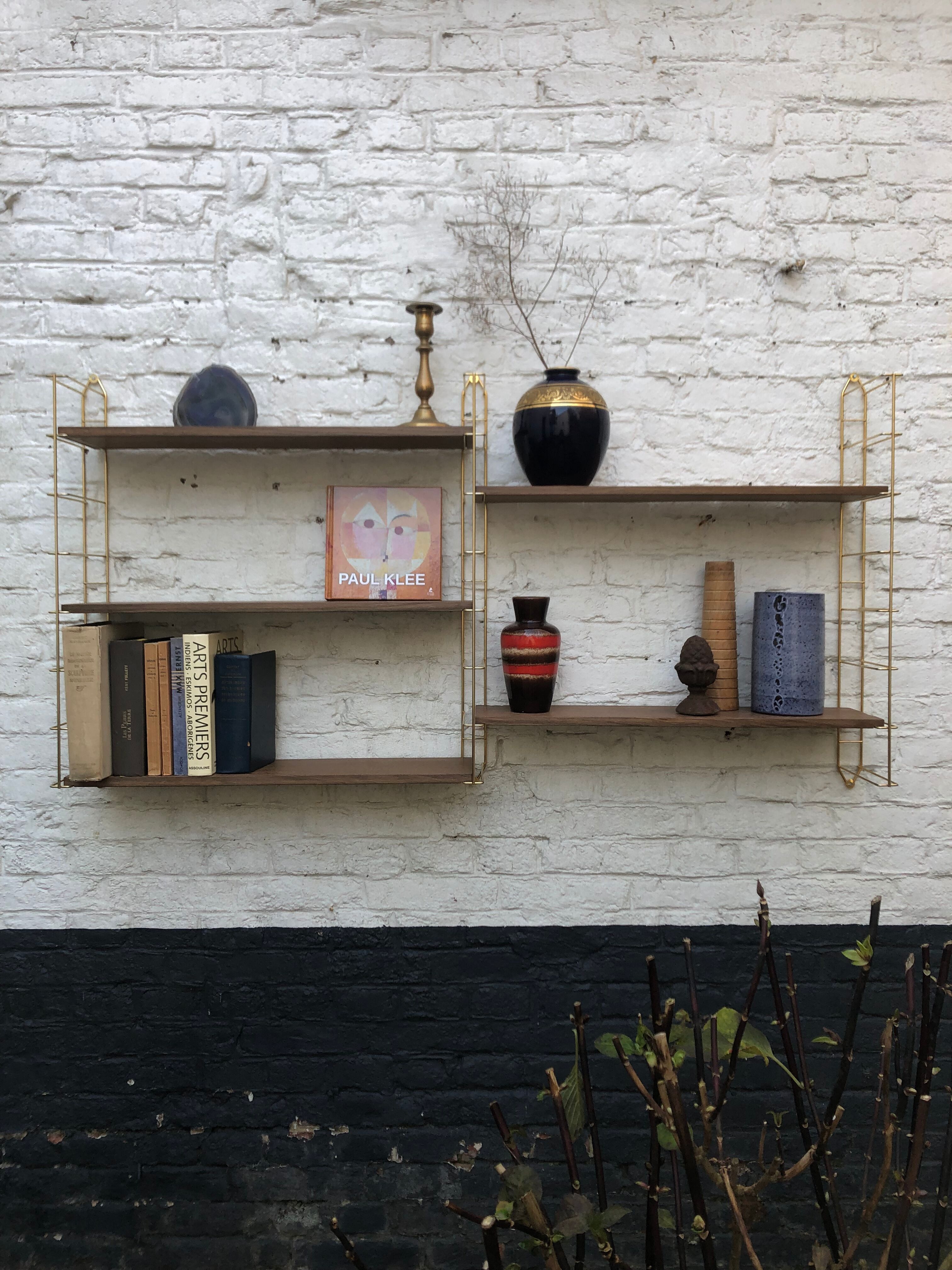 Wall shelf