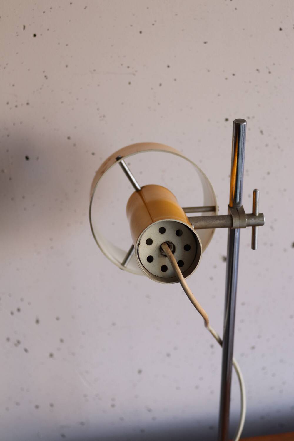 Vintage desk lamp Delmas – Monteuse model