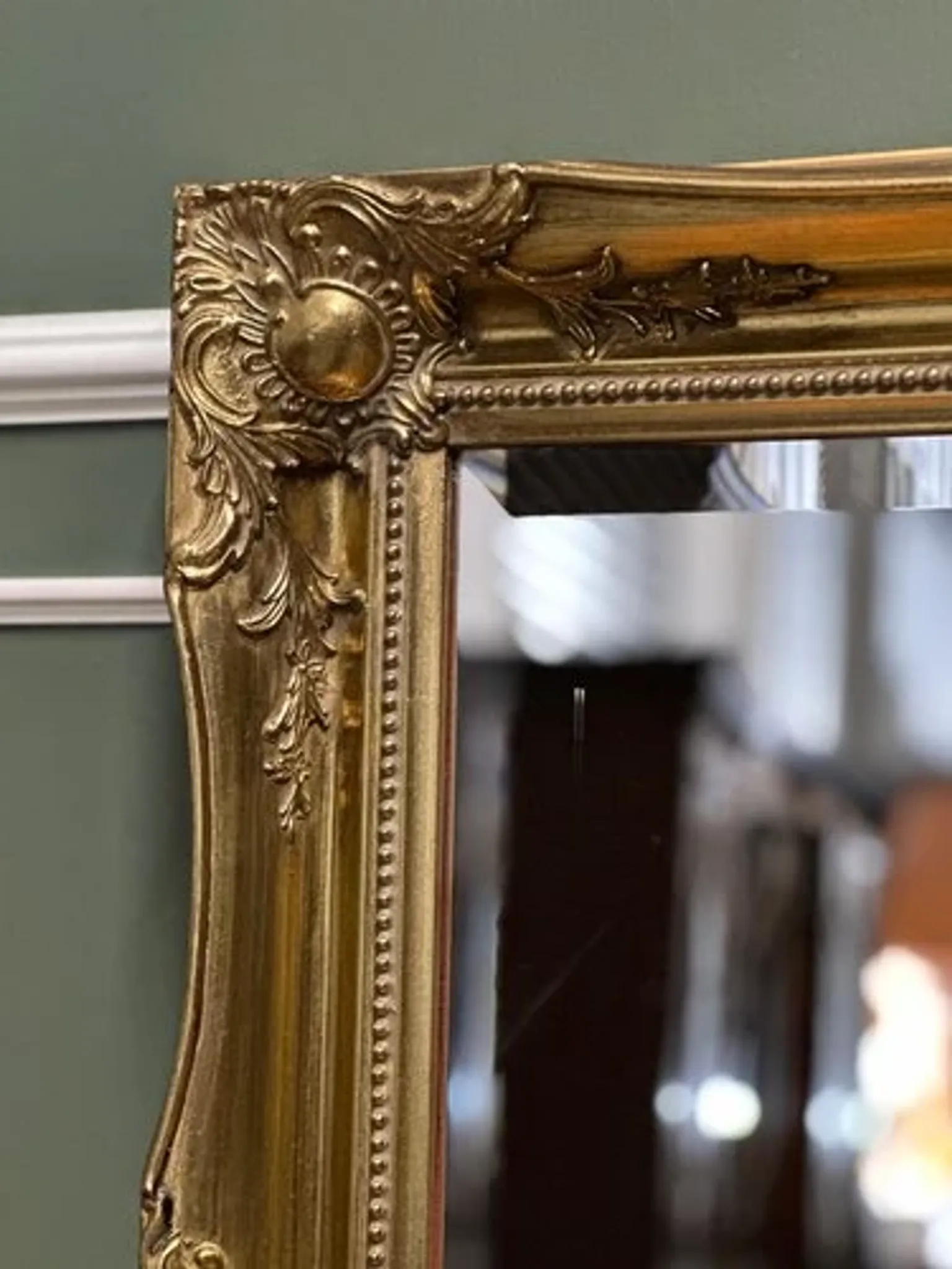 Vintage Gold Wall Hanging Mirror