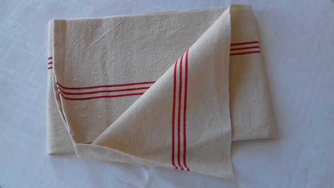 4 tea towels, rustic canvas, bistres.