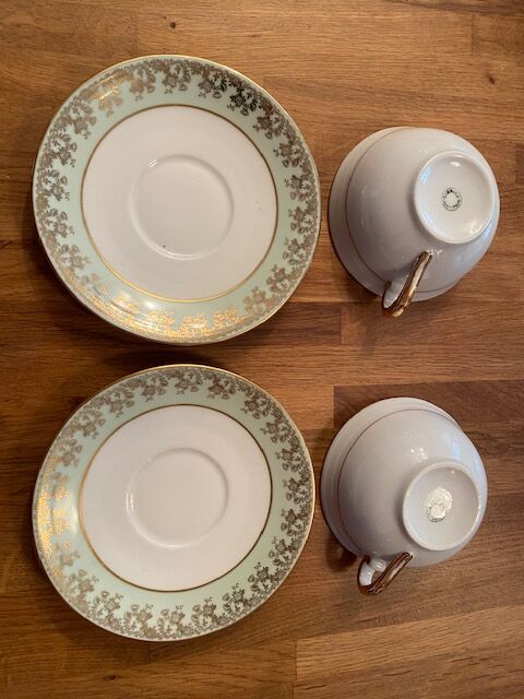 Set of 2 limoges porcelain tea cups