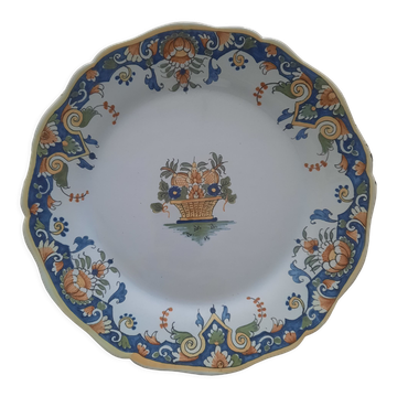 Assiette décorative signée
