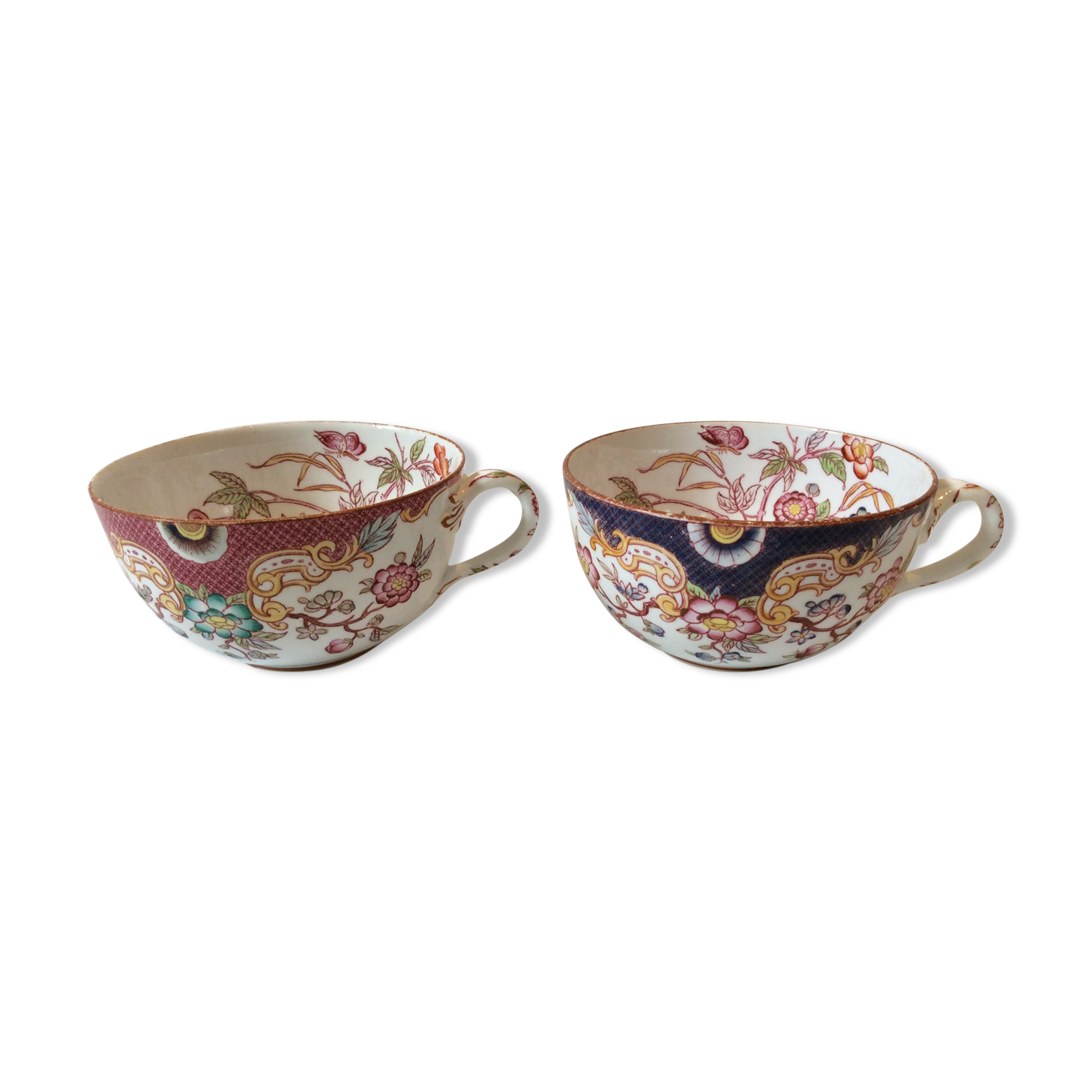 Duo tea cups 19th