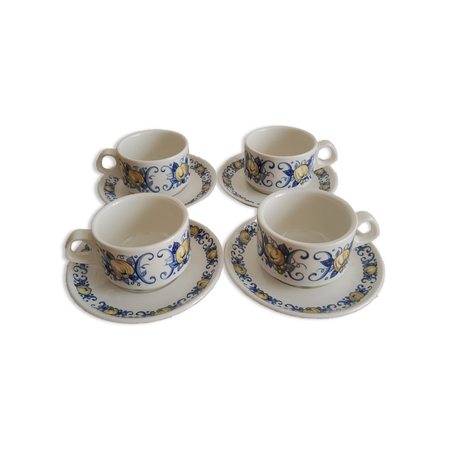 Set of 4 Villeroy & Boch cups and saucers - vintage