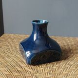 Vase contemporain en céramique émaillée bleue