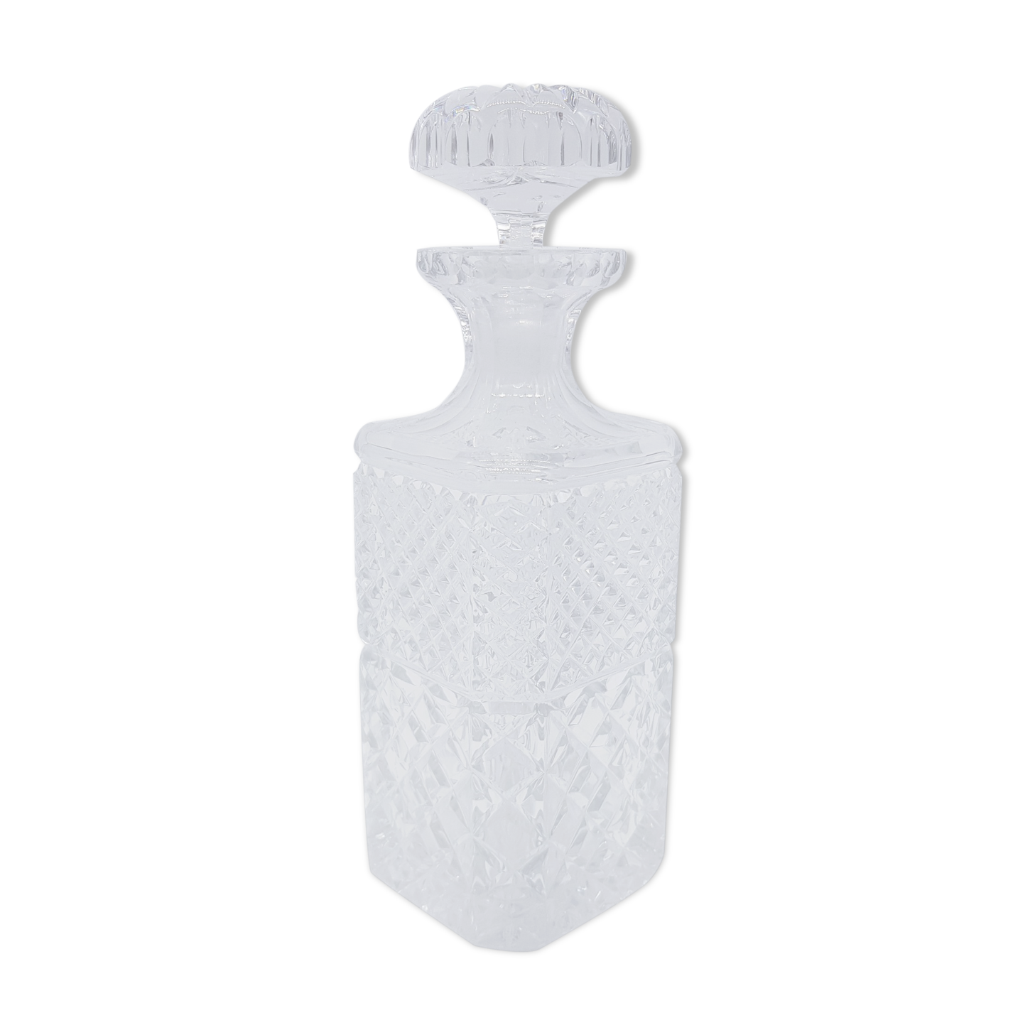 Square-shaped crystal carafe has spikes