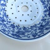Old ceramic drainer blue décor
