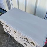 Commode sauteuse