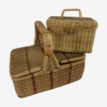 Set of 2 baskets/ suitcase in vintage wicker