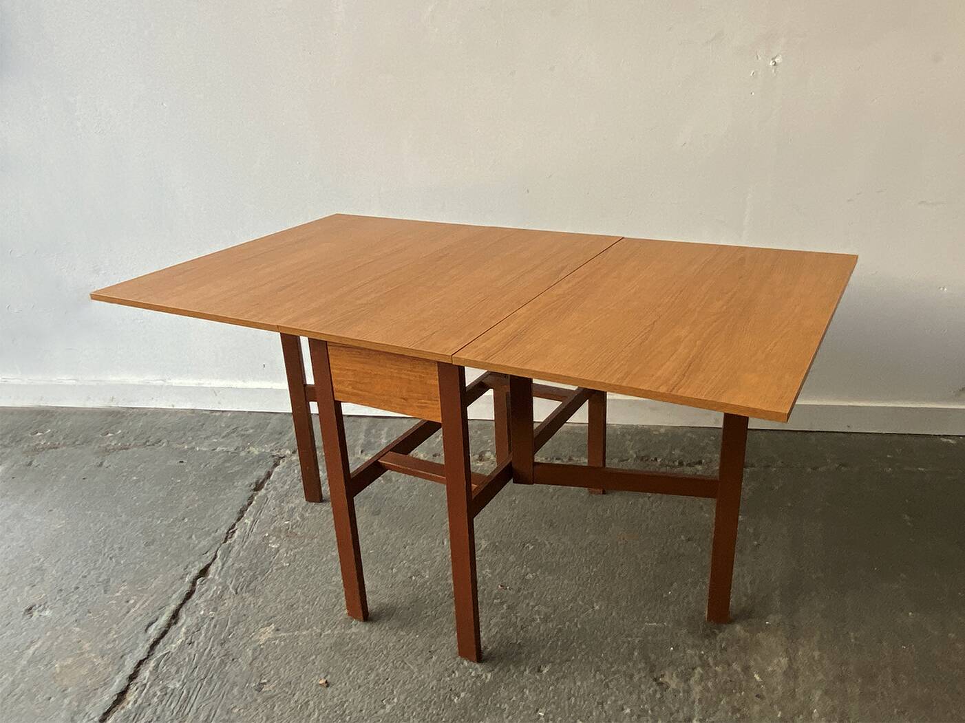 Mid-Century 1960s retro vintage large drop leaf table